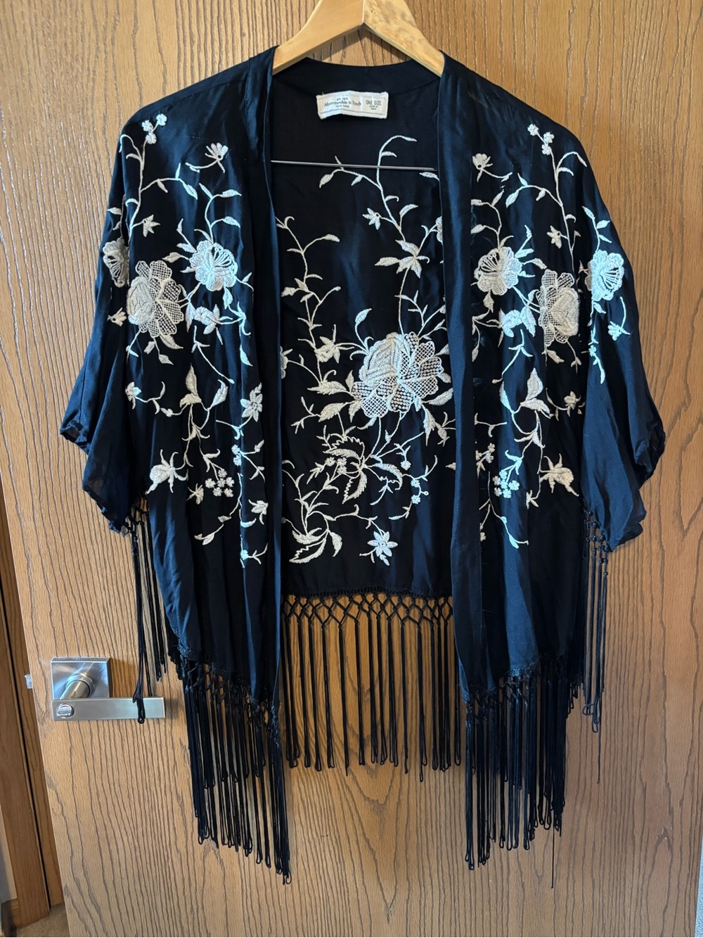 Abercrombie & Fitch Black Floral Embroidered Fringe Kimono